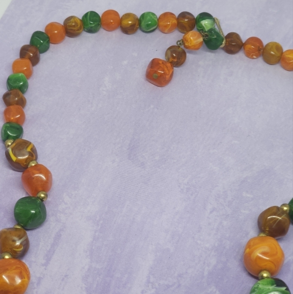 ๐5 For $20 Vintage Pakula Chunk Lucite Beaded Double Strand Necklace - Picture 5 of 7